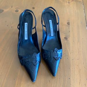 Manolo Blahnik black leather & patent heels